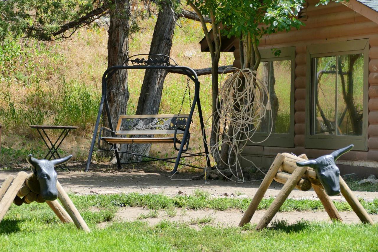 Bill Cody Ranch Hotel Ngoại thất bức ảnh