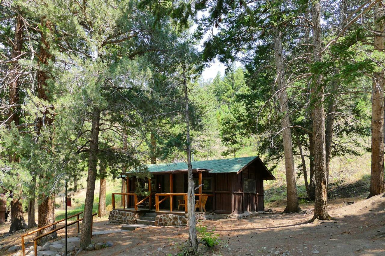 Bill Cody Ranch Hotel Ngoại thất bức ảnh
