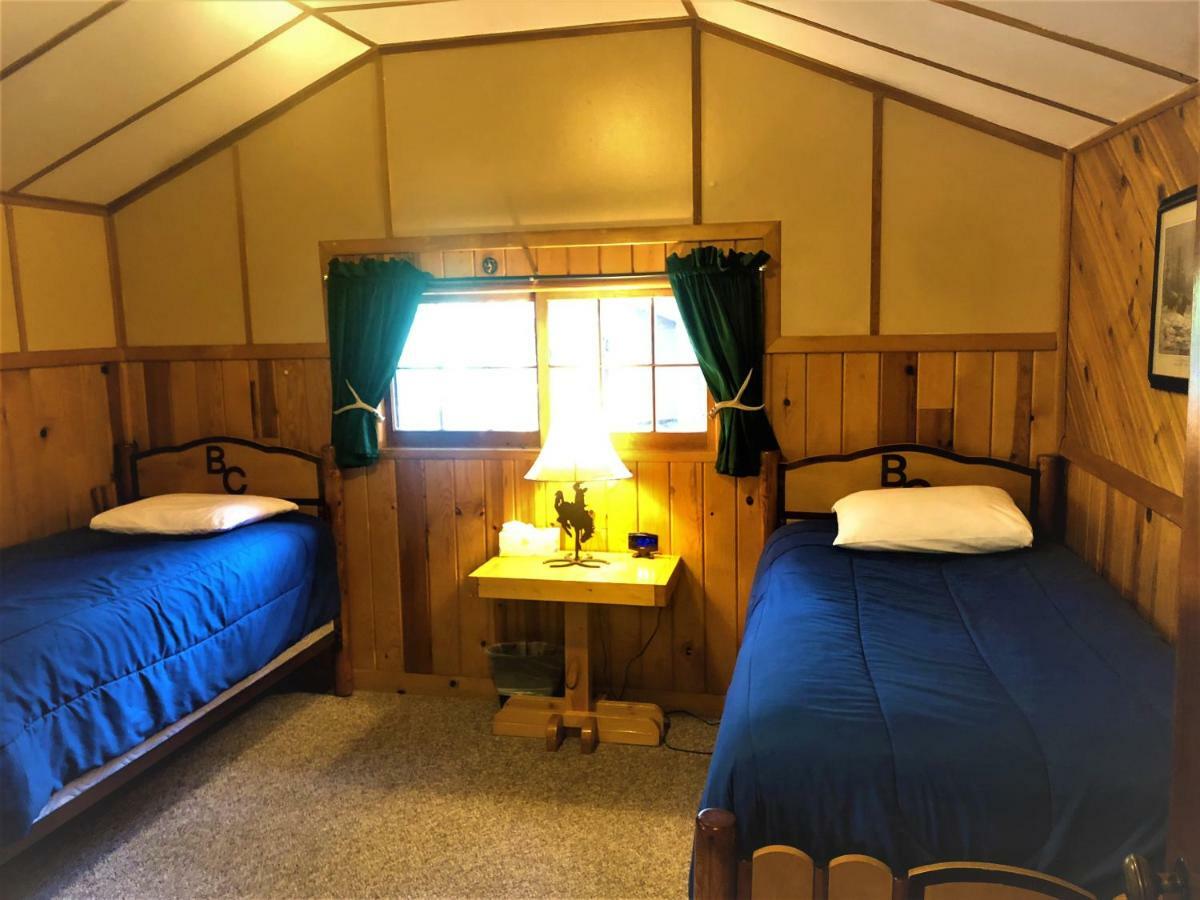 Bill Cody Ranch Hotel Ngoại thất bức ảnh